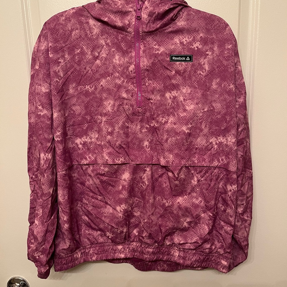 Reebok Women’s Large Windbreaker Pull over